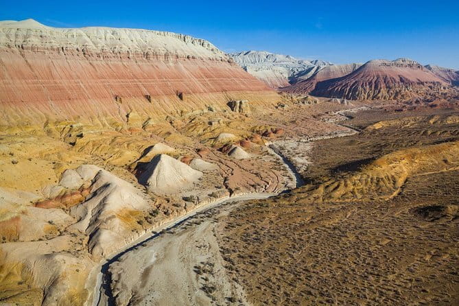 4-Day Altyn Emel Park + Kolsai & Kaindy Lakes + Charyn Canyon jeep-tour - Price And What You’re Actually Paying For