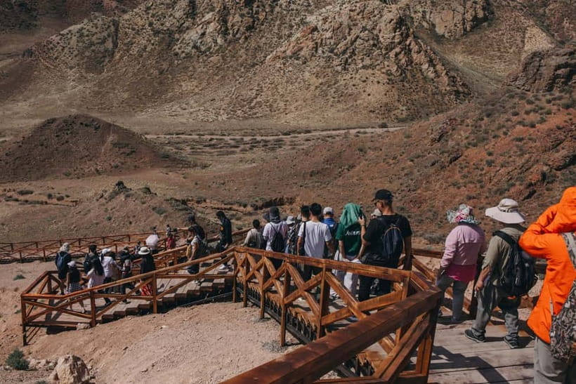 Almaty: Kolsai-Kaindy Lakes and Charyn Canyons Day Trip - Season notes: what winter changes in Kaindy and Charyn