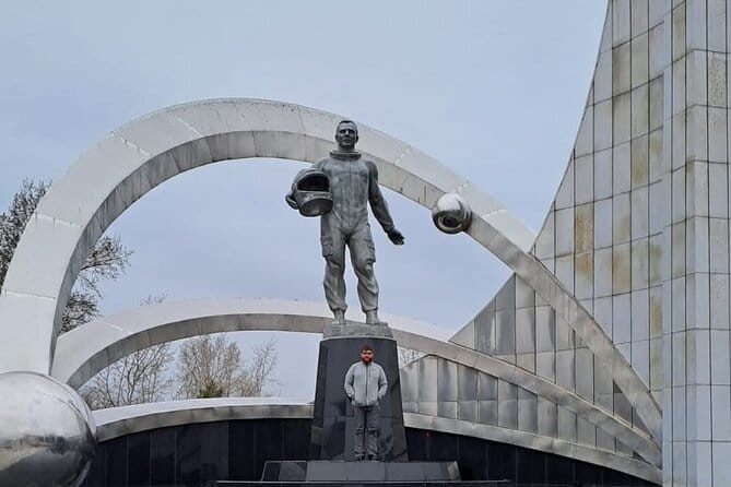 Astana City Tour: Authentic Private Full Day with Lunch + Pickup - Palace of Peace and Reconciliation: Norman Foster’s Engineering Marvel