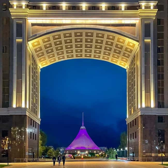 Astana City Tour: Explore Night City with a Certified Guide - Your Evening Route: The Order That Keeps It Simple