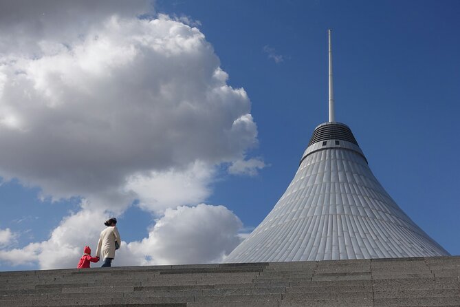 Astana Unveiled: A City Comfort tour with Lunch and Winetasting - Route Breakdown: Ak Orda, Bridges, and the Grand Mosque Viewpoint