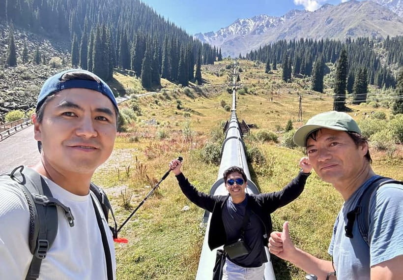 Big Almaty Lake: Choose Adventure on Foot or by Car - The trail highlights: viewpoints, an Altybakan swing, and Moon Valley