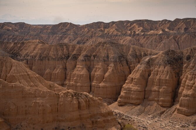 Charyn, Kolsay&Kaiyndy Lakes 2days tour with Mount View Stay - What the Day 1 meals and snack plan gets right