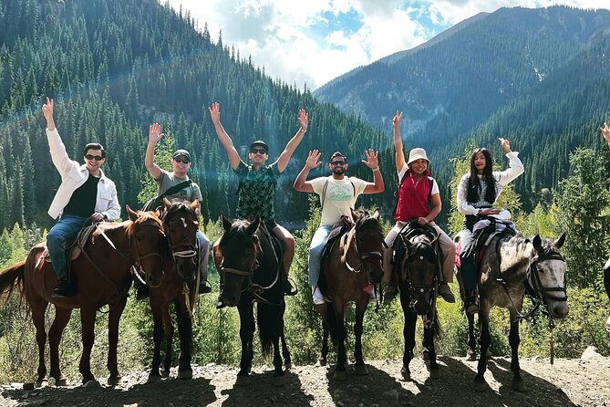 Horseback riding Tour - The guide’s role: safety plus cultural and historical context