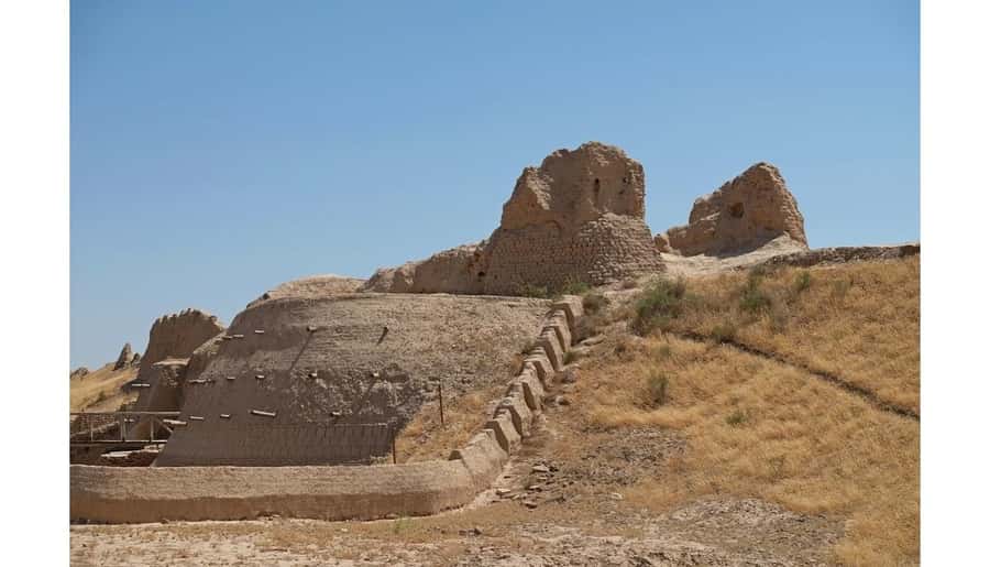Turkestan Gloriously Isolated - Day Tour from Tashkent - Turkestan: why the day trip is even worth the early start