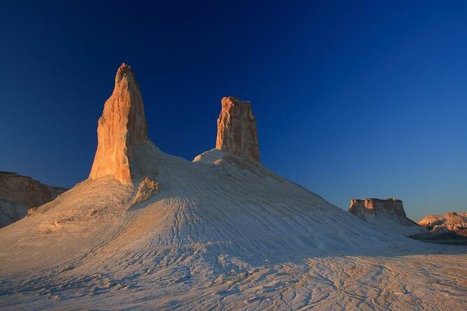 Unforgettable 3 Days Mangystau - Group Tour - Day 3 Fangs, Bokty, and Tiramisu Canyon before returning to Aktau